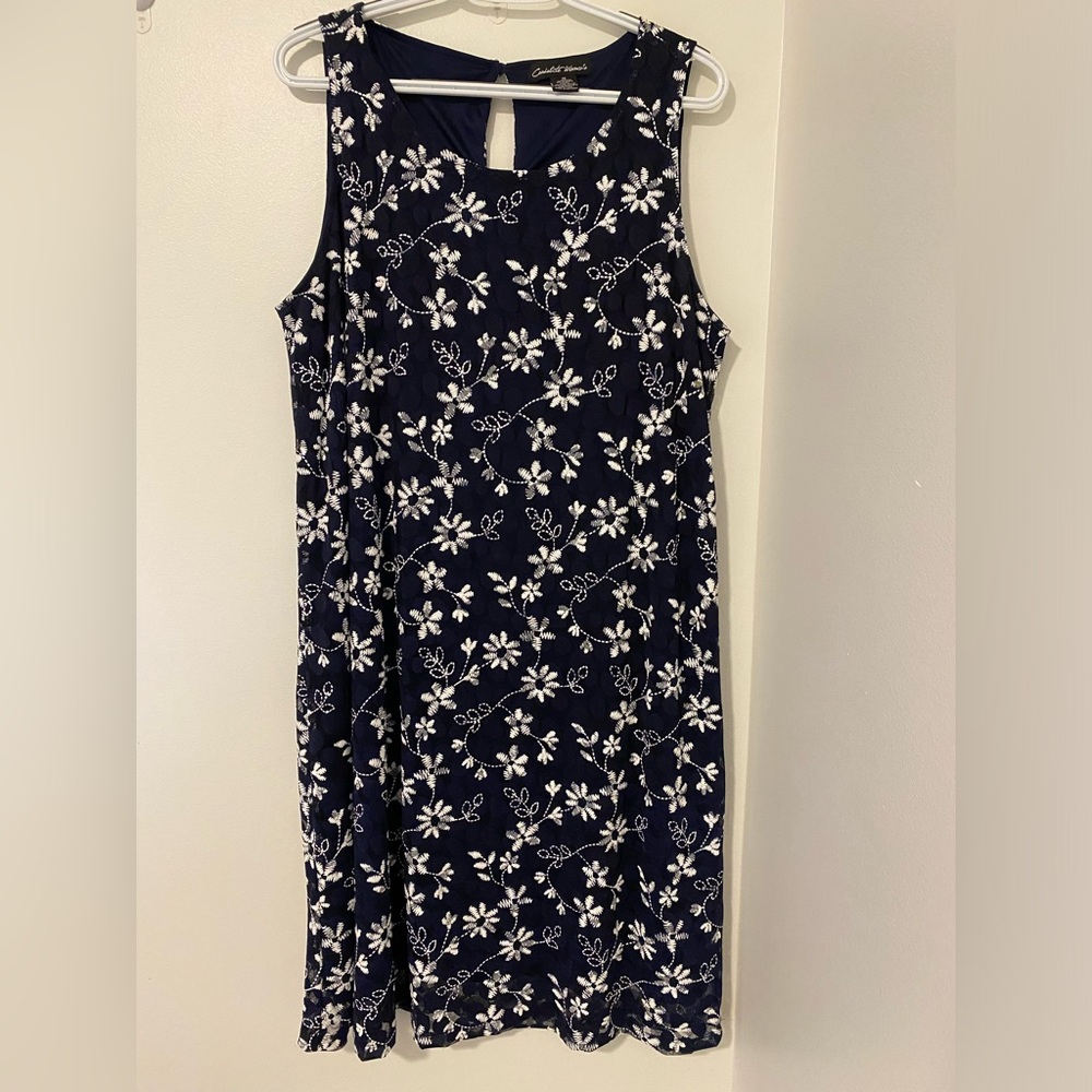 Candalite Navy/White Floral Printed Lined Dress  with look of Embroidery Size 1X